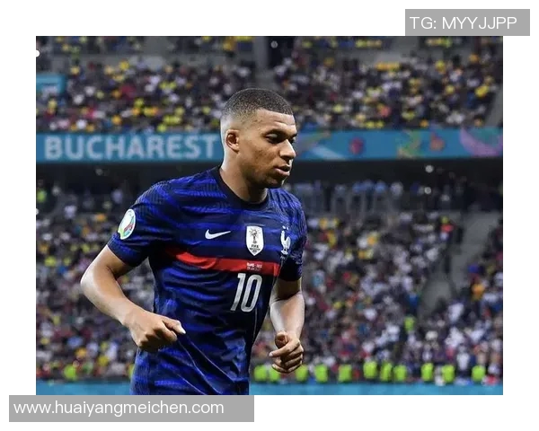 球星情感互动频频登场 足球场外的爱与激情故事